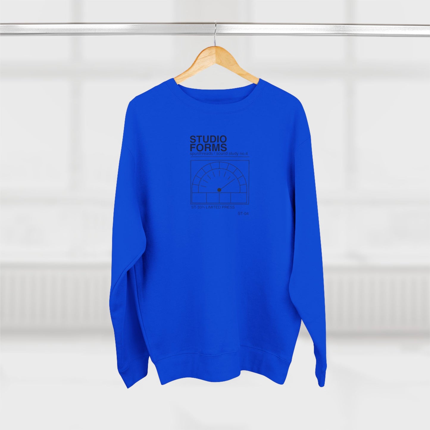 Studio Forms No. 04 Crewneck