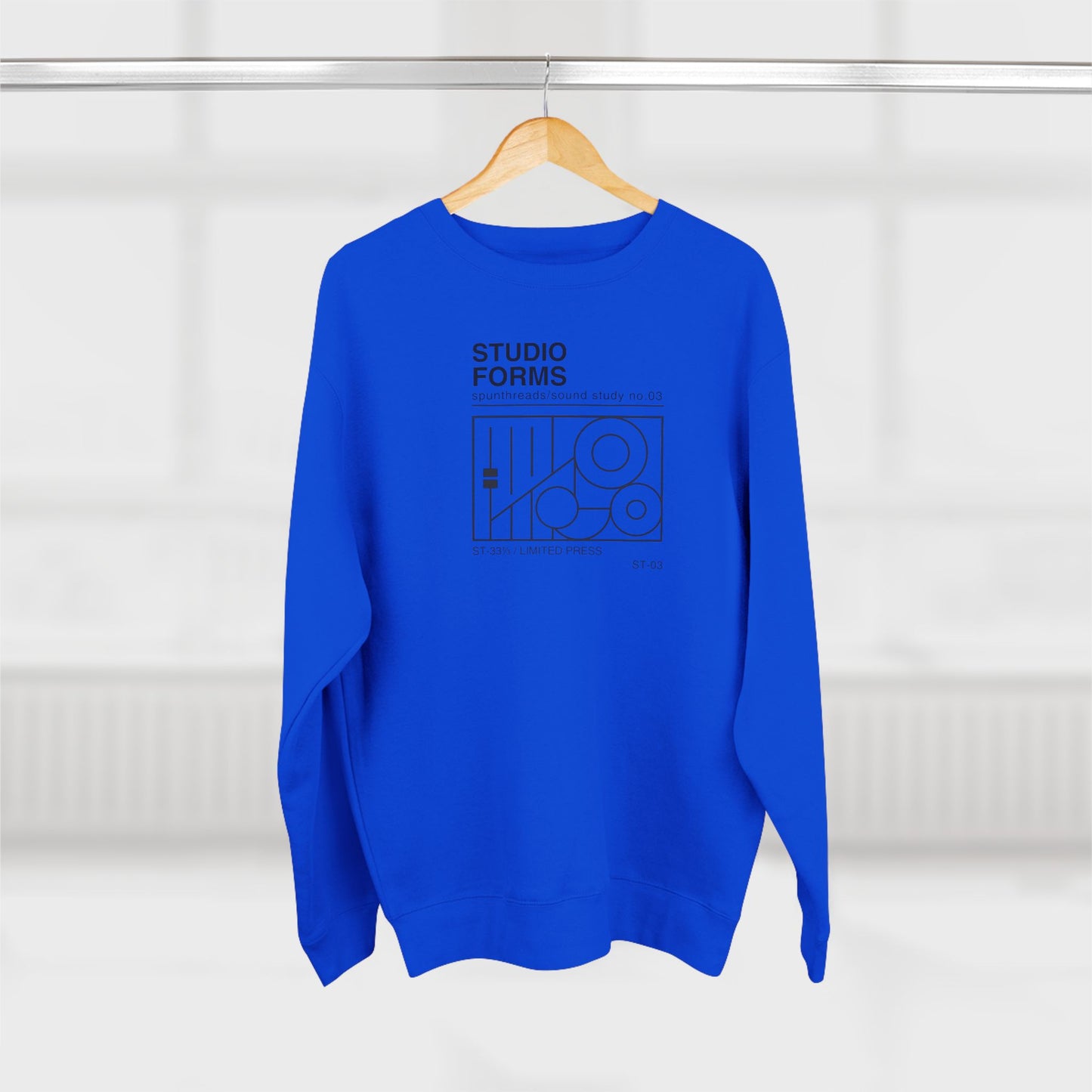 Studio Forms No. 03 Crewneck